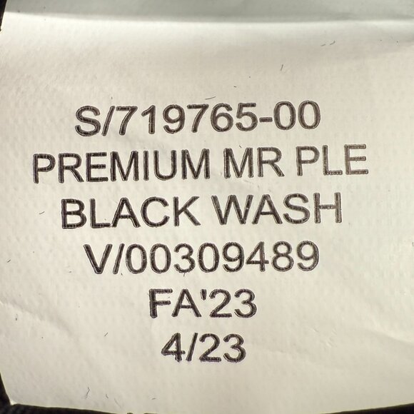 BANANA REPUBLIC Women's EUC‎ Luxe Mid-Rise Straight Pleated Jeans | Size 31/12 P - Picture 13 of 13